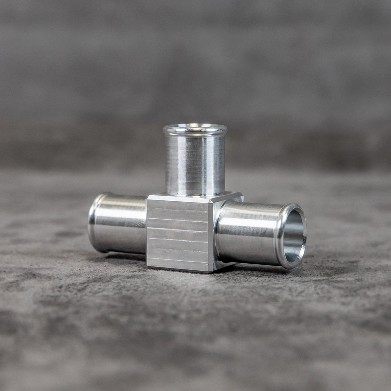 Billet T Fitting 3/4" Barb Hose