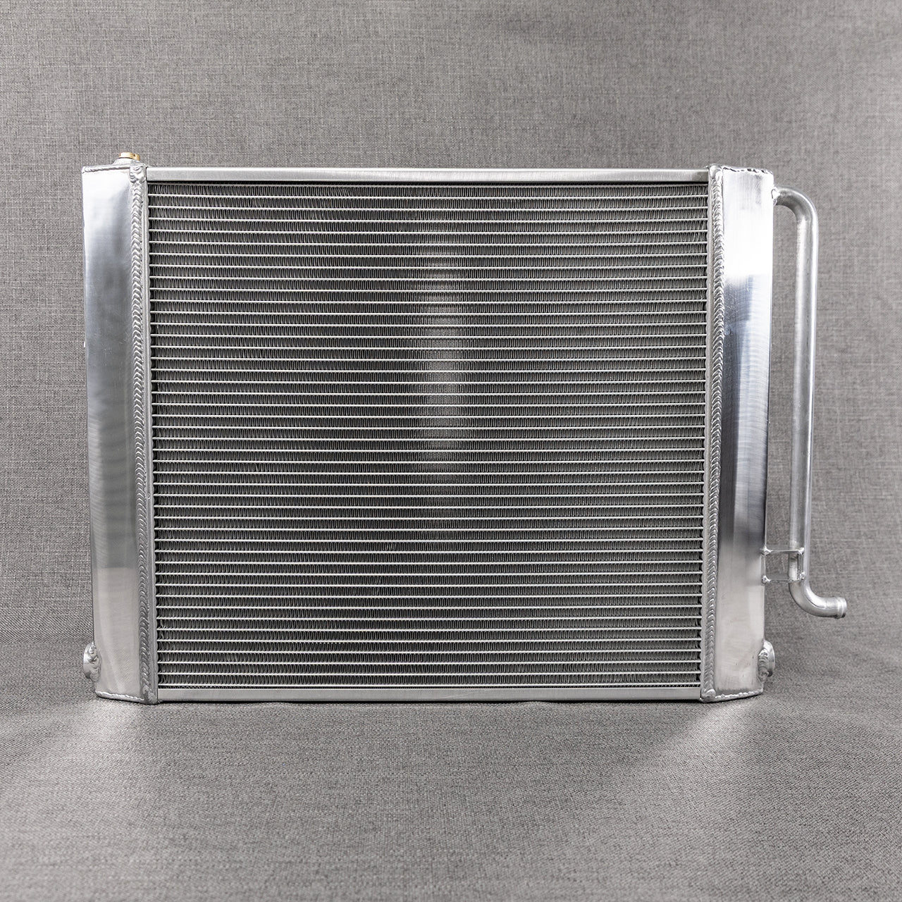 High Coolant Capacity heat exchanger for Audi S6, S7, A7, A6, Q5, SQ5, S4, S5 Polished